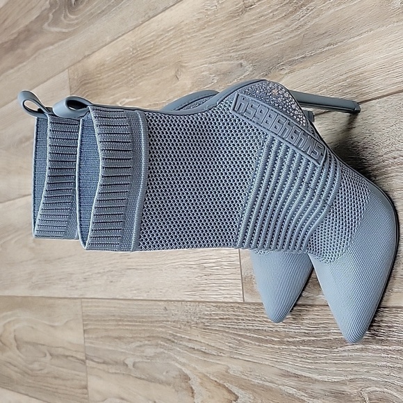 Steve Madden Size 6 Blue Rhinestone Studded Stiletto Boots - Picture 10 of 12